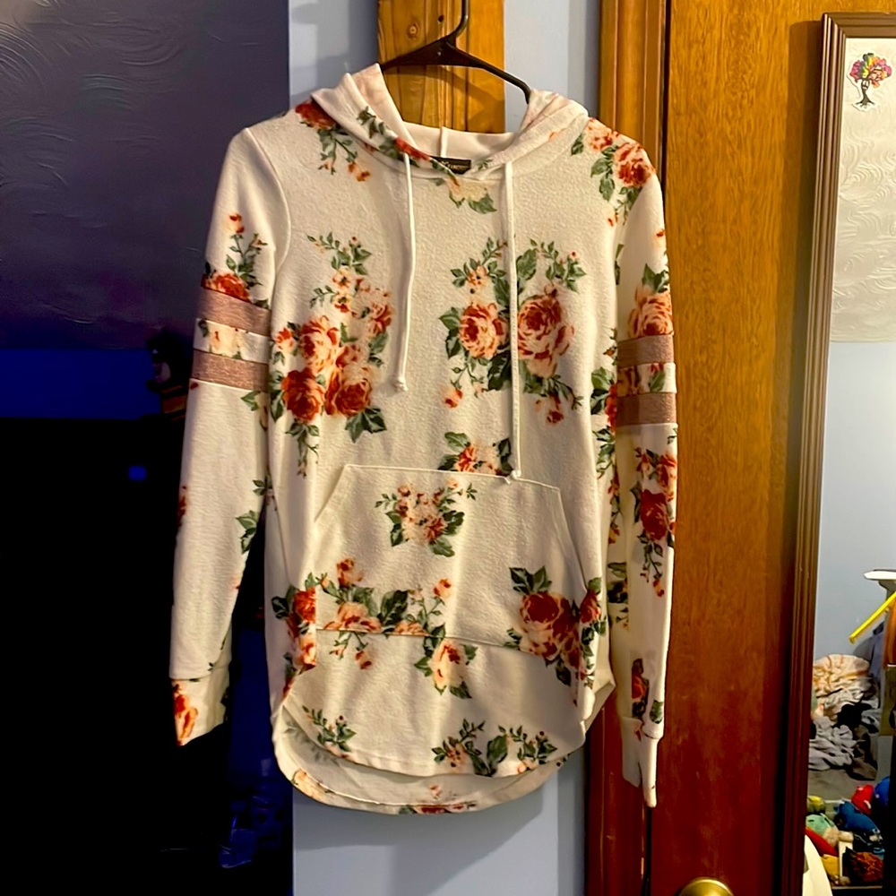 Sweat shirt